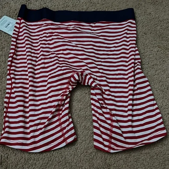 NWT men’s size M Tommy John 8” boxer briefs - Picture 2 of 3